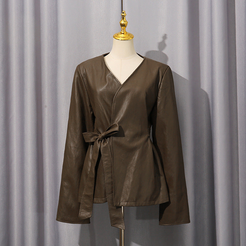 Solid color short jacket for women