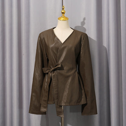 Solid color short jacket for women