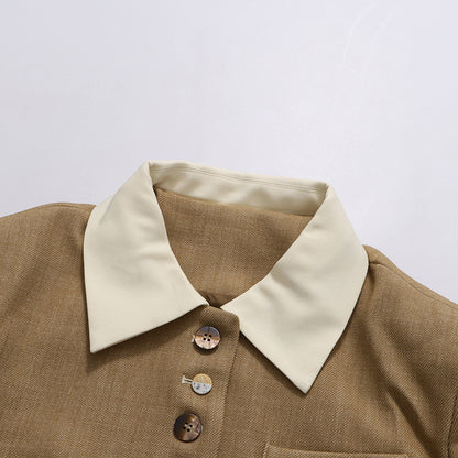 Flip collar contrasting single breasted suit jacket