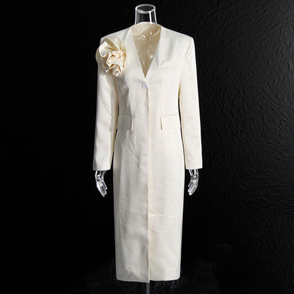 Three dimensional flower collage long sleeved solid color long jacket